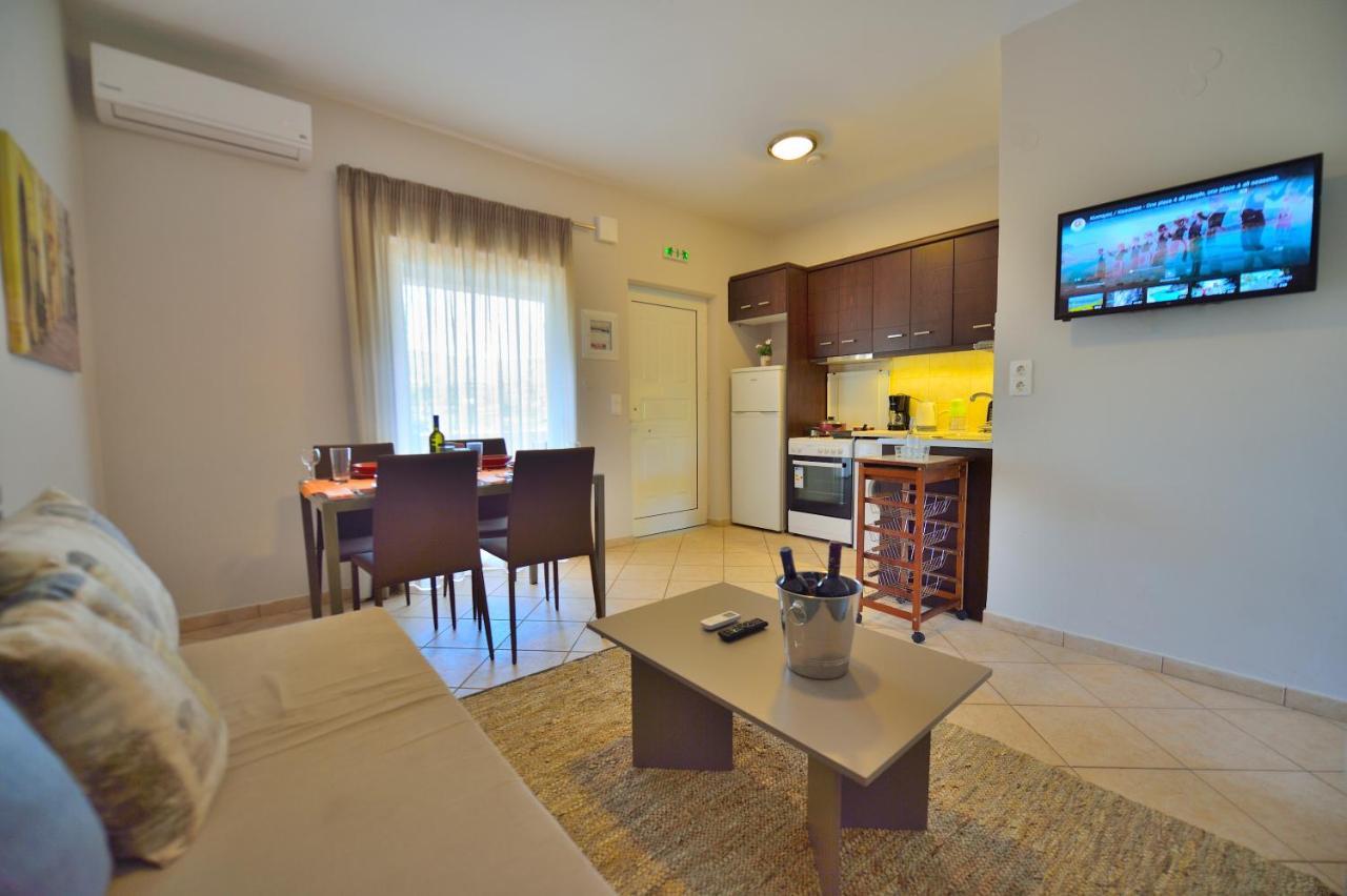 Sea Breeze Apartment Kissamos Exterior photo